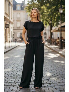 BCBGMAXAZRIA Maddison Black Open Back Jumpsuit Size Medium NEW NWT